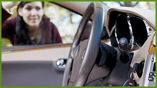 Neighborhood Locksmith Services Clayton, OH 937-381-8067 - 19-automotive-lockouts